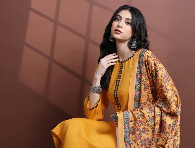 Buy Elegant Suit Women Online In India -  India
